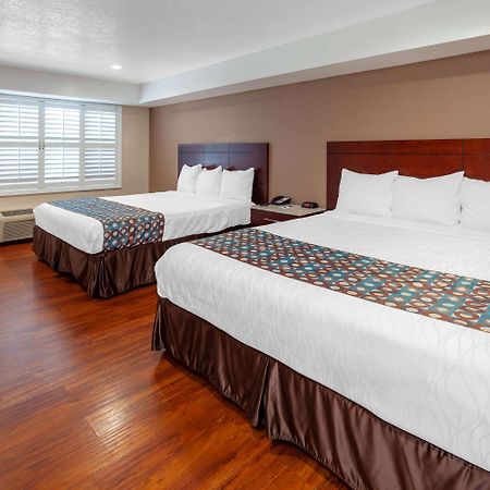 Travelodge By Wyndham Harbor City Los Angeles Bagian luar foto