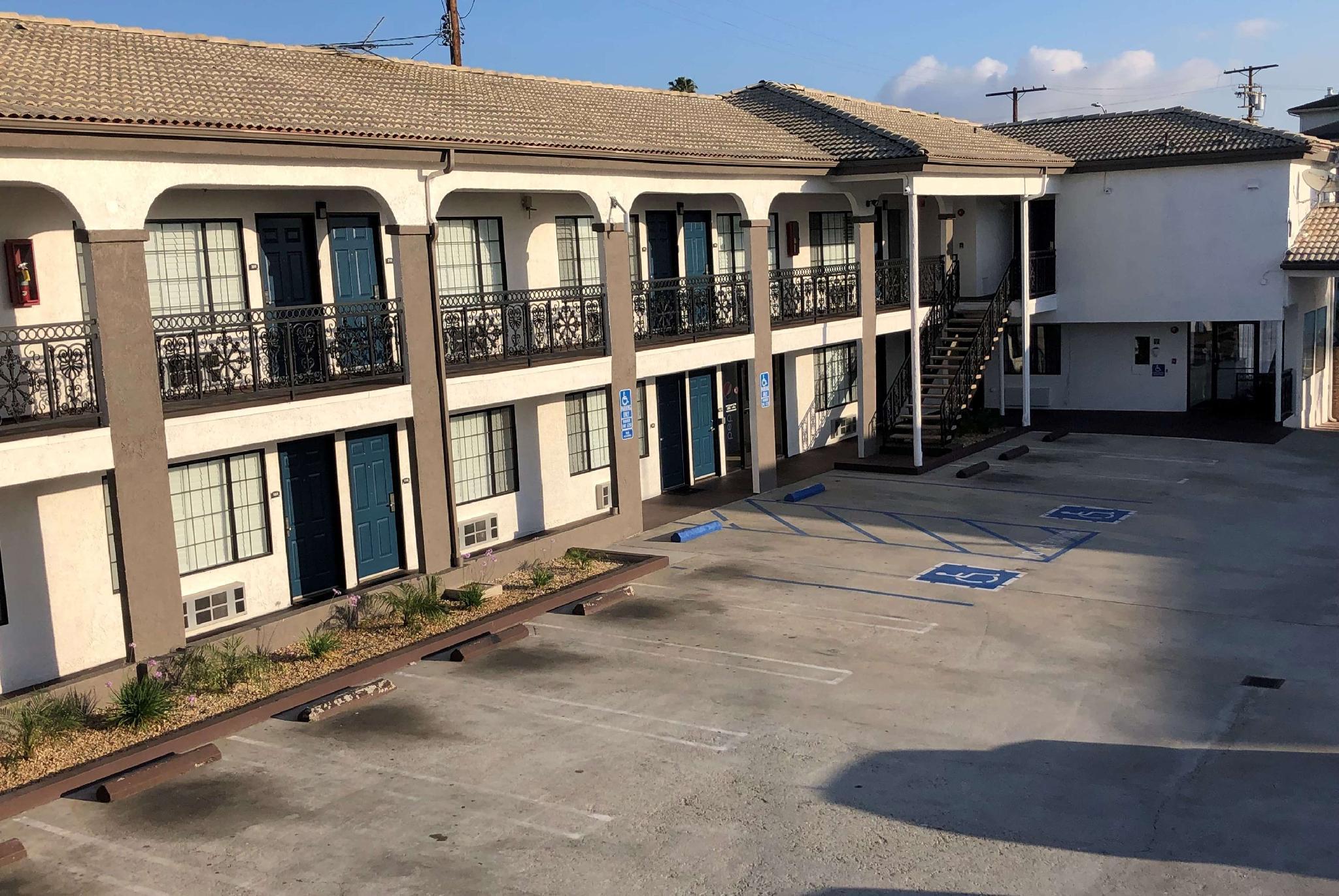 Travelodge By Wyndham Harbor City Los Angeles Bagian luar foto